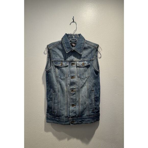 Cedar Wood State Jackets & Blazers - Cedar Wood State Size XS Sleeveless Denim Vest Trucker Festival Hipster Layer